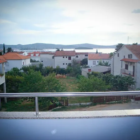 Branka Biograd Na Moru