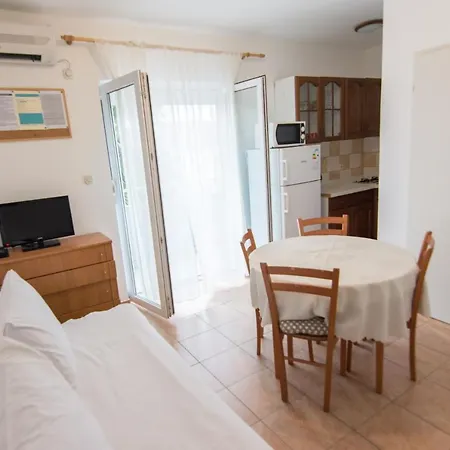 Apartment Branka *