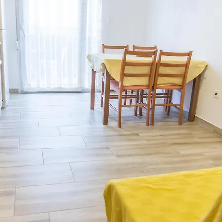 Branka * Biograd Na Moru